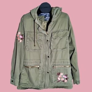Beverly Hills Green Embroidered Jacket Size 2X